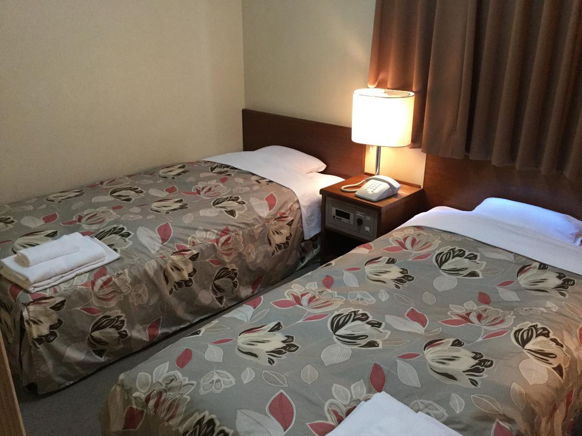 Hotel Palace Сендай Экстерьер фото